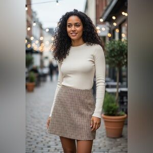 Classic Houndstooth Skirt NWT